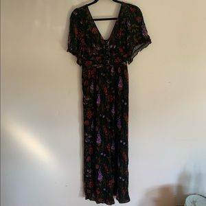 American Eagle Floral Jumpsuit